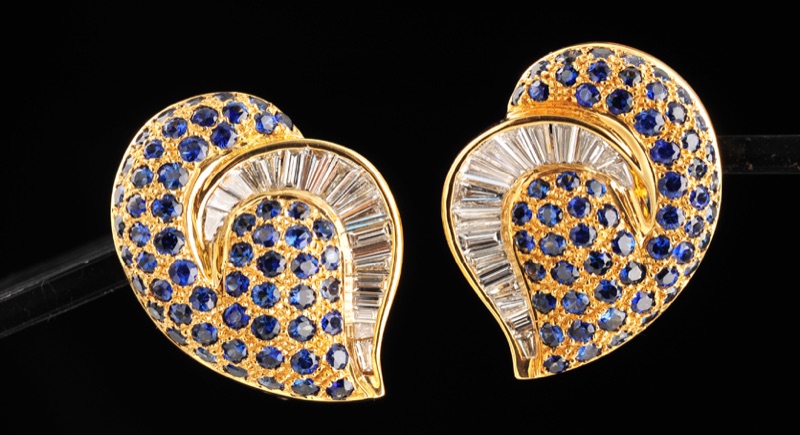 Earrings — A1294215241