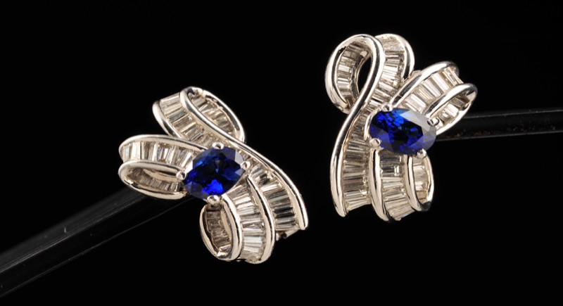 Earrings — A1294216660