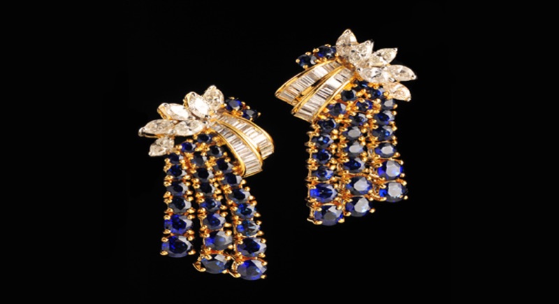 Earrings — A1294218614