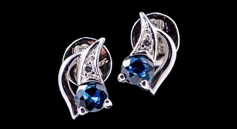 Earrings — A1495615632