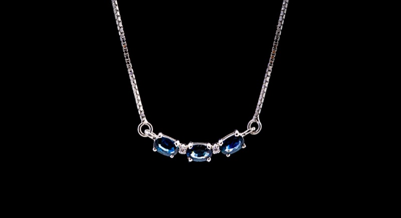 Necklaces — A1495712802