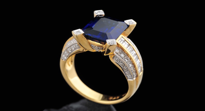 Sapphire — A1298819592